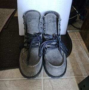 Brand New Danner Gray Leather Boots 8.5 Mens